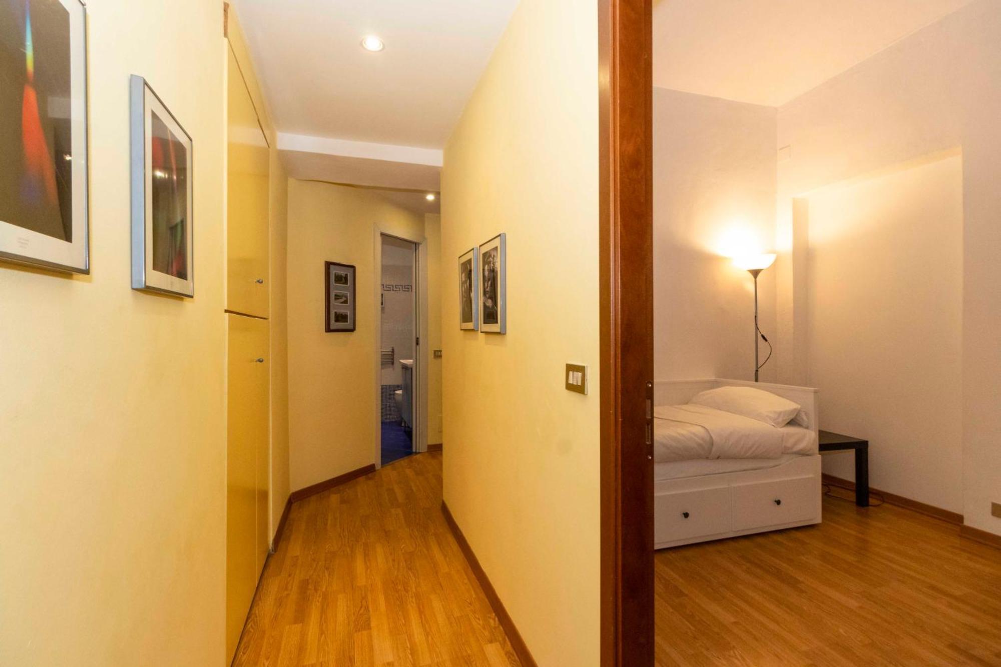 Porta Nuova & San Salvario Roomy Flat Turin Ngoại thất bức ảnh